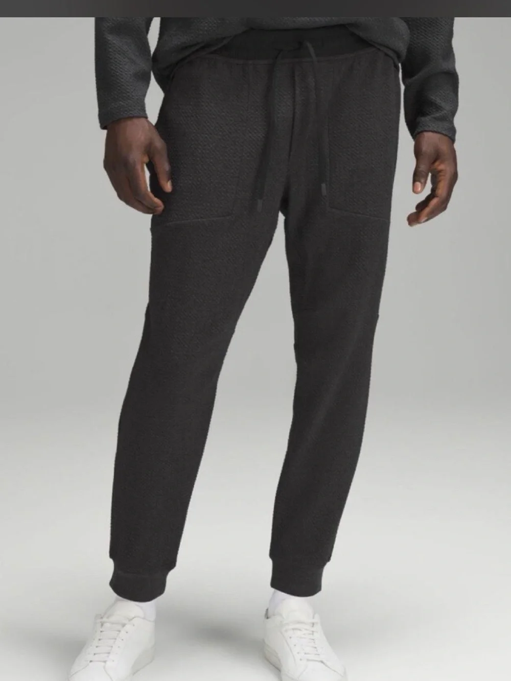 Men's lululemon at ease jogger size l